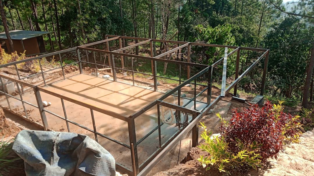 Mezzanine 4