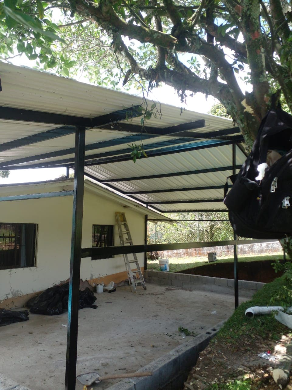 Mezzanine 8