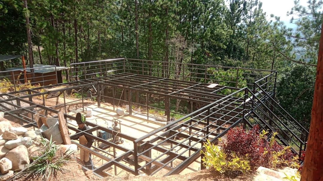 Mezzanine 6