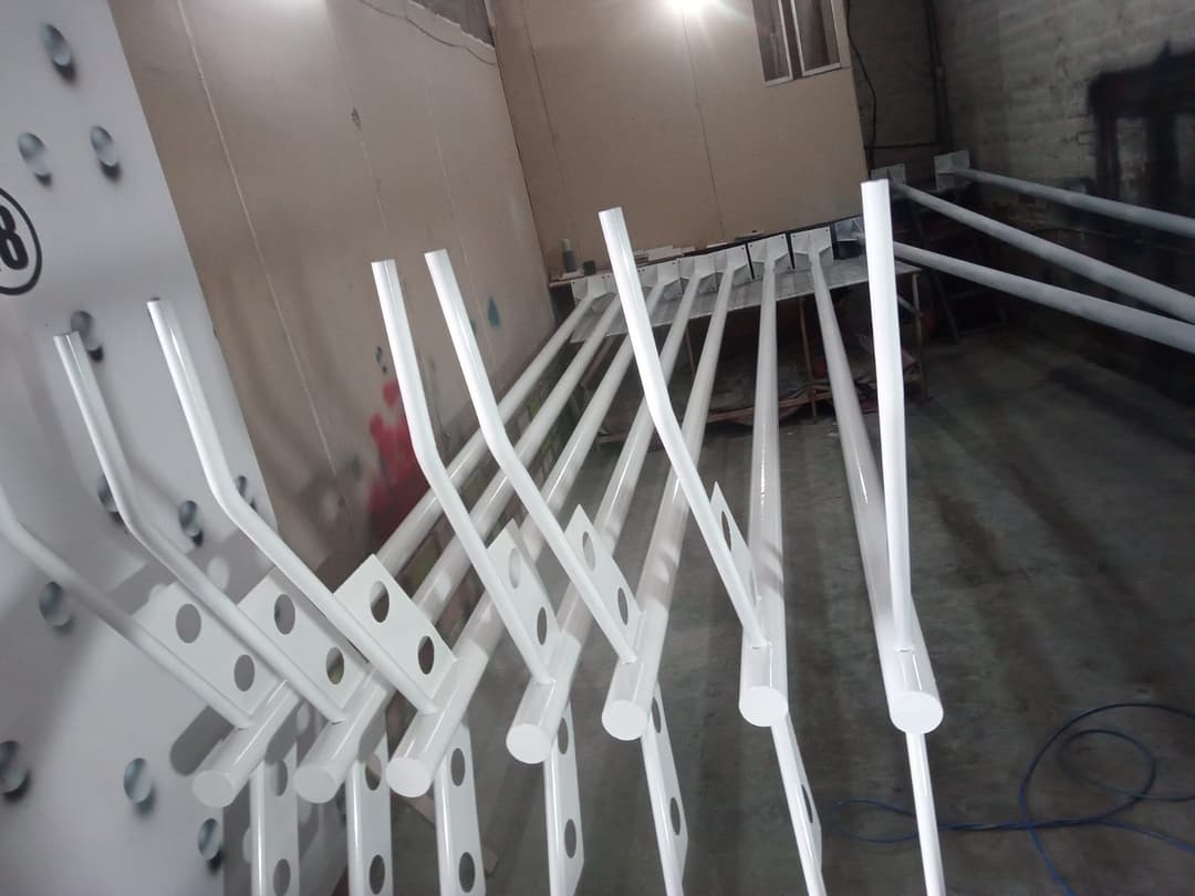 Fabricación de Poste 4